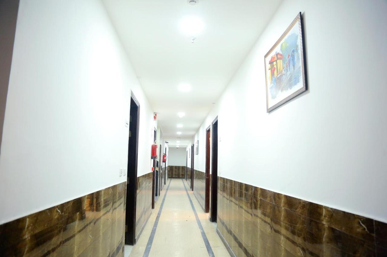 Aerocity Hotel Jindal Palace Delhi- A Well Hygiene Property"All Staff Vaccinated " Нью-Дели Экстерьер фото