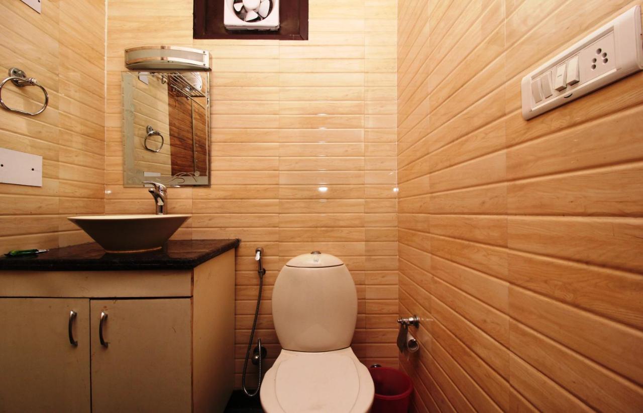 Aerocity Hotel Jindal Palace Delhi- A Well Hygiene Property"All Staff Vaccinated " Нью-Дели Экстерьер фото