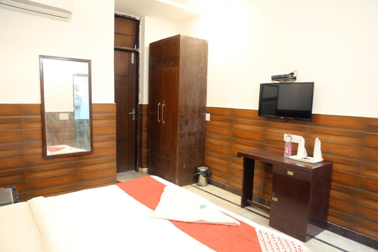 Aerocity Hotel Jindal Palace Delhi- A Well Hygiene Property"All Staff Vaccinated " Нью-Дели Экстерьер фото