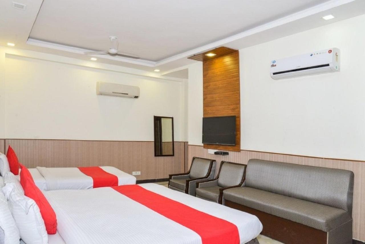 Aerocity Hotel Jindal Palace Delhi- A Well Hygiene Property"All Staff Vaccinated " Нью-Дели Экстерьер фото