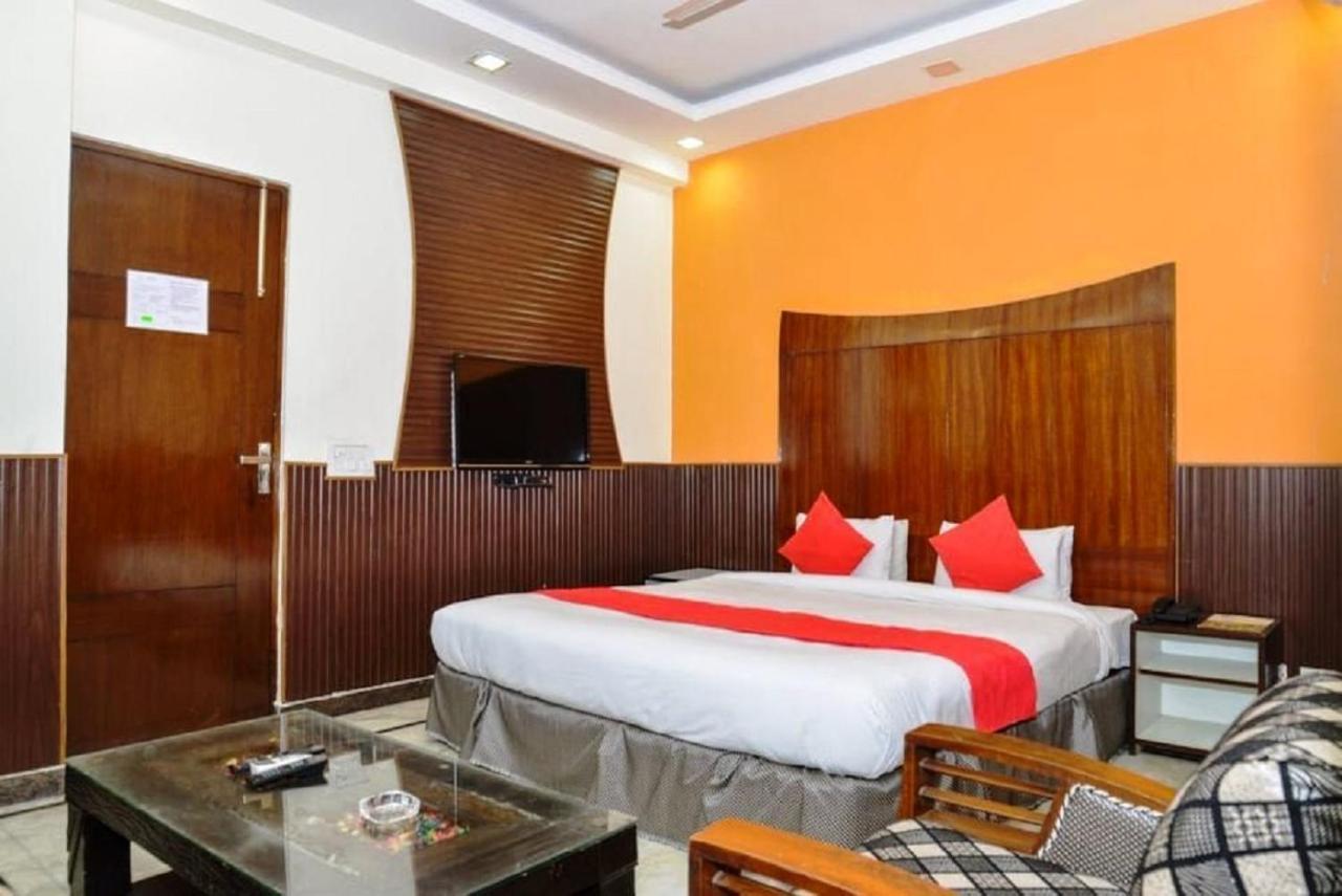 Aerocity Hotel Jindal Palace Delhi- A Well Hygiene Property"All Staff Vaccinated " Нью-Дели Экстерьер фото